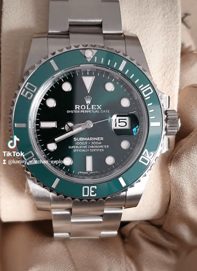 Rolex Submariner — "Hulk"